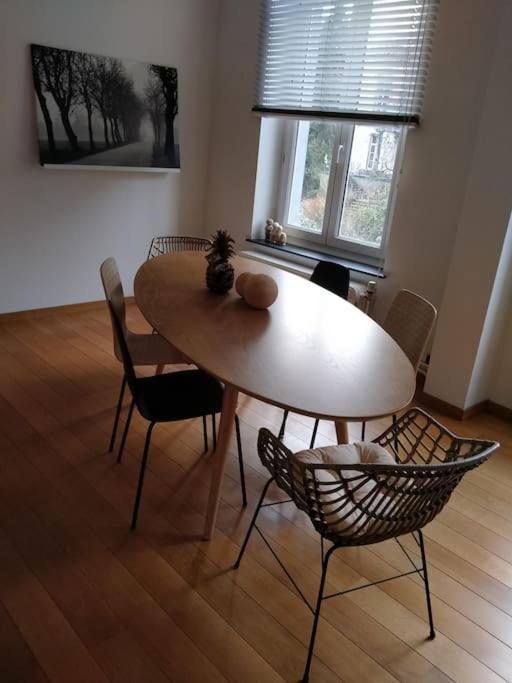 'Nulle Part Ailleurs' Apartment Dinant Exterior foto